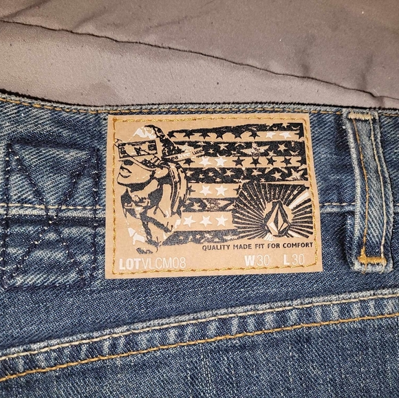Volcom jeans - Picture 2 of 4